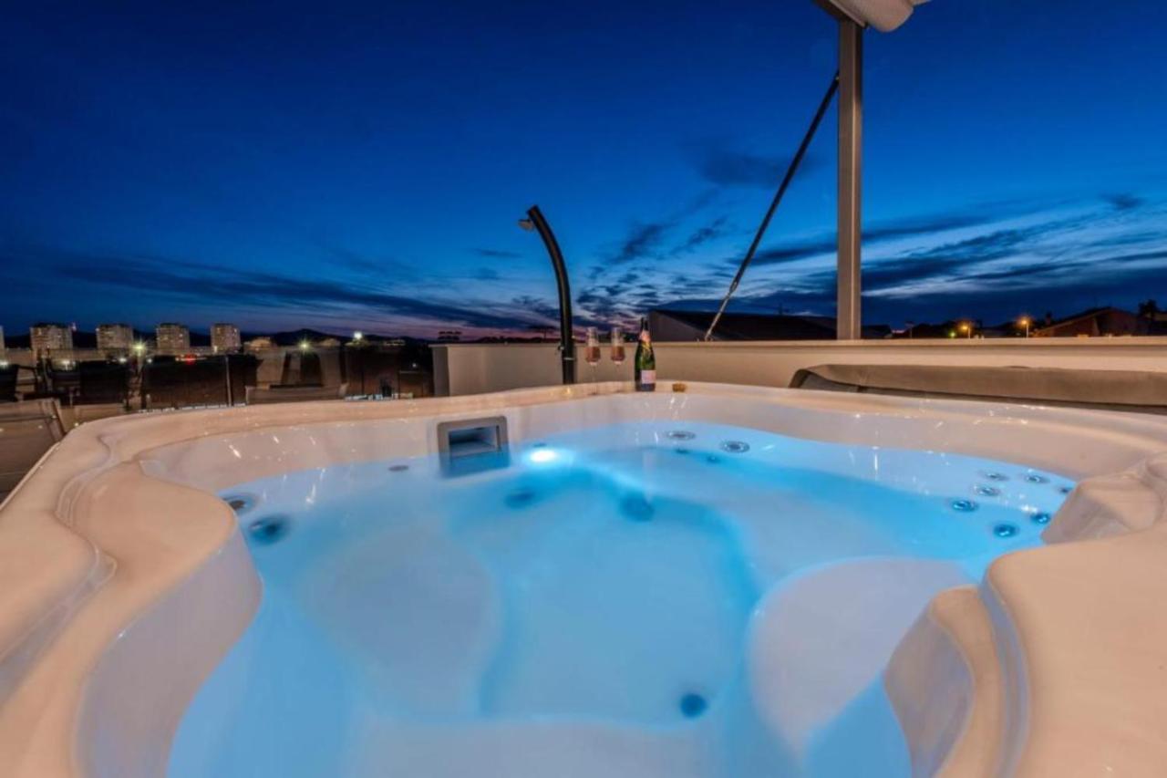 Luxury Majpruz Suites I Задар Экстерьер фото